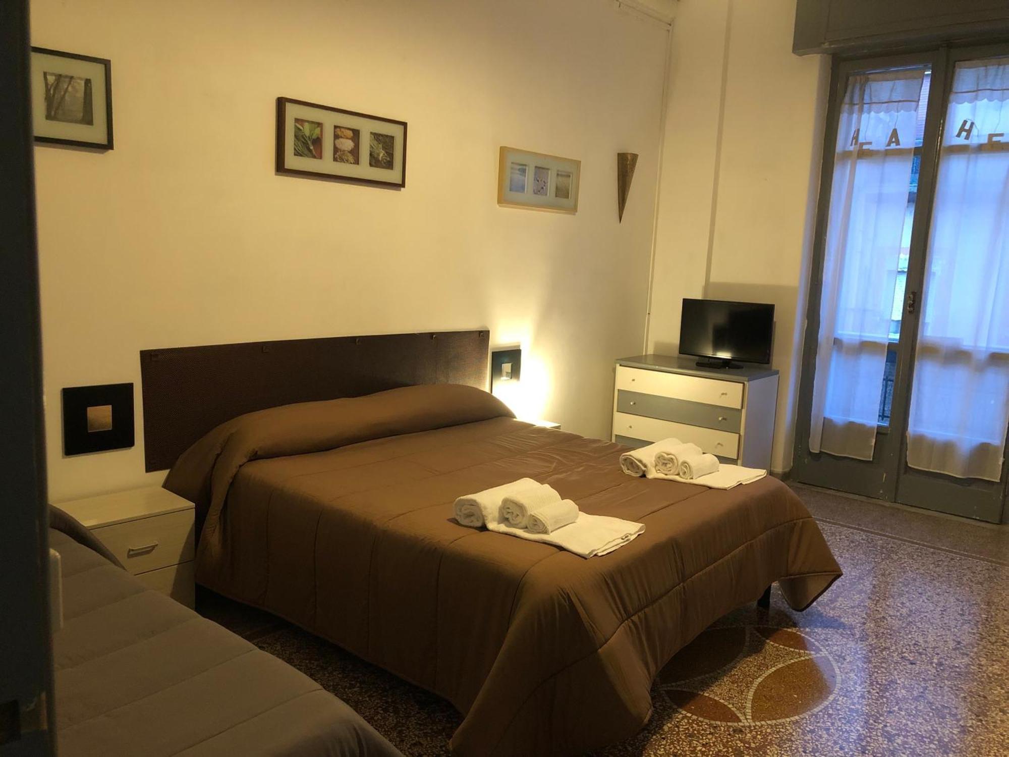 Tarumbo Holiday Intero Appartamento 120 Mq Naples Exterior photo